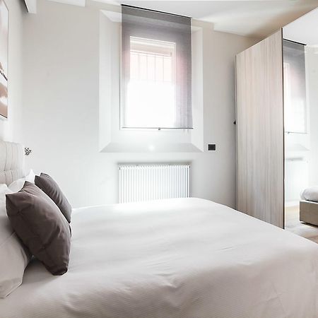 Residence Rizzoli-Suites Apartments Bologna Ngoại thất bức ảnh
