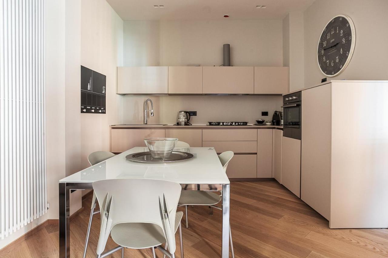 Residence Rizzoli-Suites Apartments Bologna Ngoại thất bức ảnh